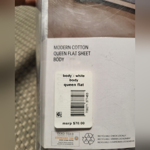 Calvin Klein Modern Cotton Harrison 1 Flat Sheet, Queen - Picture 3 of 7